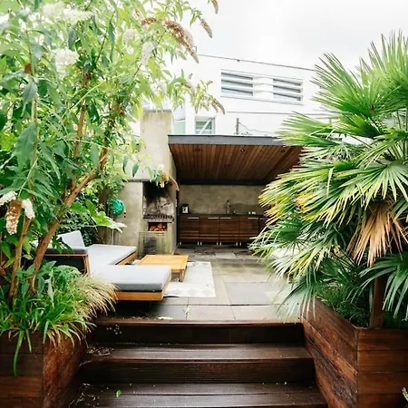 아파트 Unique Double Canal House 암스테르담